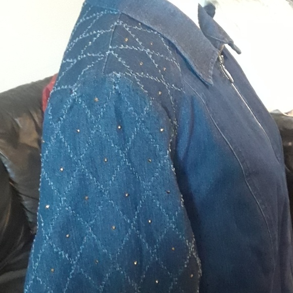 Beautifully Studded Jean Jacket, size 14 - Picture 3 of 5